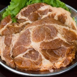 สันคอหมูหมัก