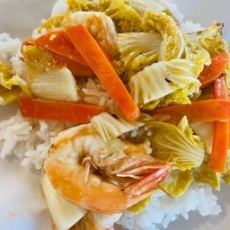 ข้าวราดผัดผักกาดขาวกุ้ง