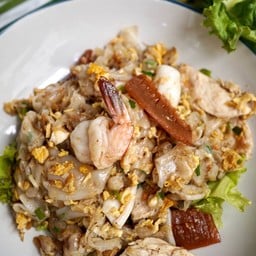 ราคาอาหารปรับขึ้นเนื่องจากมีค่า GP เพิ่มขึ้นนะคะ