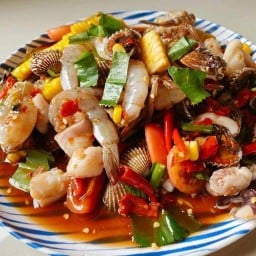 ร้านยำจี้ดจาด....รามคำแหง118