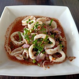 ลาบปลาหมึก