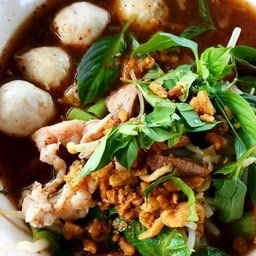 เกาเหลาเรือรวมหมู