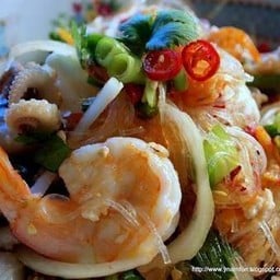 ยำวุ้นเส้นรวมมิตร