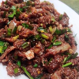 ลาบเนื้อดิบขม