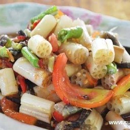 ตำไหลบัว ใส่ปู