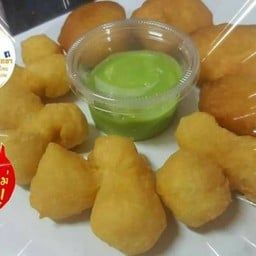 ปาท่องโก๋เกลียว ลือชา พหลโยธิน 1