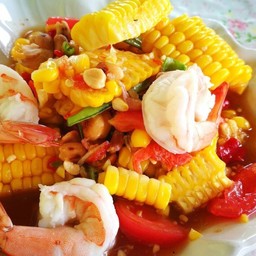 ตำข้าวโพดกุ้งลวก