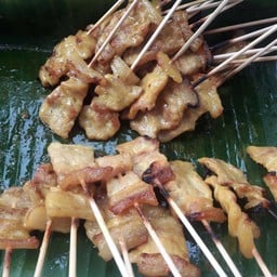 ร้านหมูสะเต๊ะ เจ้าเก่าเยาวราช