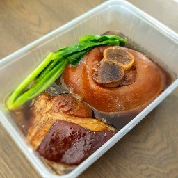 ขาหมูอาม่า by ครัวเจ๊ปุ๊ก