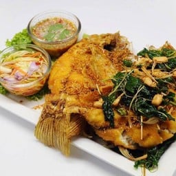 ปลาทับทิมทอดสมุนไพรสองหน้า(โปรโมชัน)
