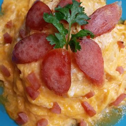 ข้าวไข่ข้นกุนเชียง