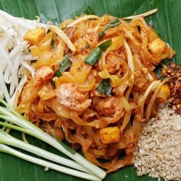 ผัดไทยมาดาม