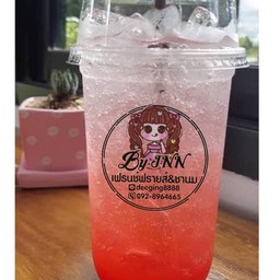 สตอเบอร์รี่โซดา