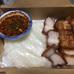 แซ่บ-วะ-ซั่น (Zab-Wa-Zan) - หมูทอด ตามสั่ง
