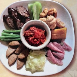 ออเดิร์ฟเมืองชุดเล็ก