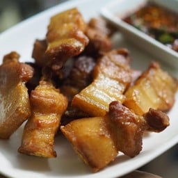 High How หายห้าว คาเฟ่