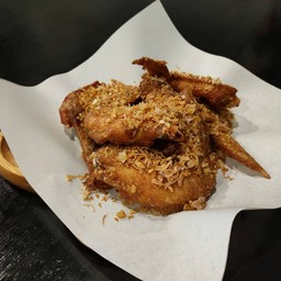 ปีกไก่ทอด 6 ชิ้น