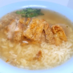 ข้าวต้มไก่ทอด