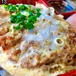 ข้าวหมูทอดทงคัตสึอบไข่ (คัตสึด้ง)