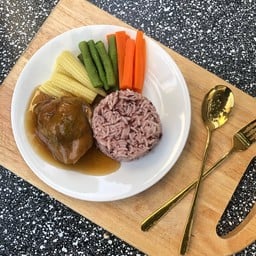 ครัวคุณคิด ข้าวไก่อบ ข้าวหมูอบ น้ำส้ม ปทุมธานี
