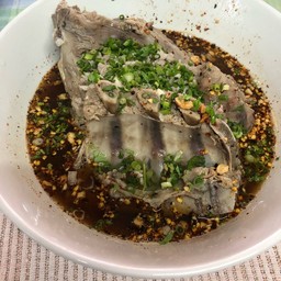 เล้งตำยำพริกแห้ง