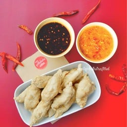 ลูกชินปลาทอดกรอบ