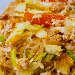 ผัดวุ้นเส้นใส่ใข่ มังสาวิรัตเป็นกับข้าว