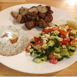 Sautee Liver With Onions, With Salad And Babaganoush [T4]