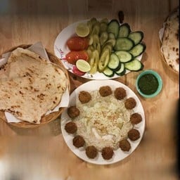 Babaganoush, Falafel, Tahini, Vegetables, Pickles And Pita Breads Large Set [B3]