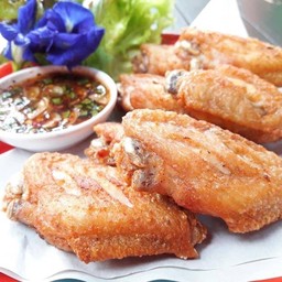 ปีกไก่ทอด 7 ชิ้น