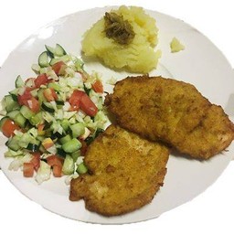 Schnitzel (Breaded Chicken Cutlet) With Mashed Potatoes And Salad [Z2]