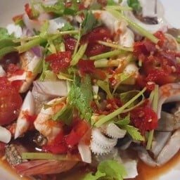 ร้าน ยำ 13 เหรียญ ทาวน์อินทาวน์ ปากซอย17