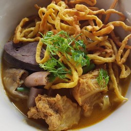 ข้าวซอยสันกำแพง ซอยใจแก้ว