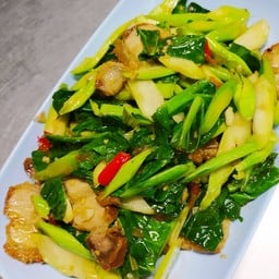 ผัดคะน้า