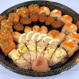 6942.Salmon ikura sushi set (L size)