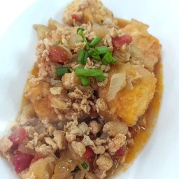 เต้าหู้ทรงเครื่อง