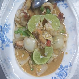 กุ้งผัดมะนาว