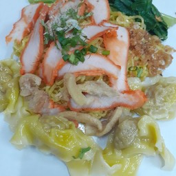 บะหมี่เกี๊ยวหมูแดง(บะหมี่2ก้อน)