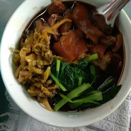 ขาหมูเปล่าเนื้อหนัง