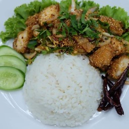 ข้าวยำไก่แซ่บ