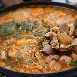 ฮอทพอทเครื่องในวัว