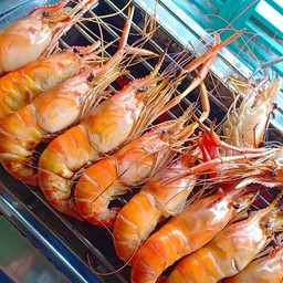 กุ้งเผาน้ำจิ้มรสเด็ด