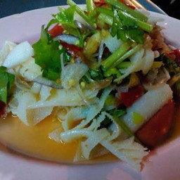 ยำผ้าขี้ริ้ว