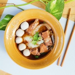 เกาเหลาเนื้อจัมโบ้ 120 บาท