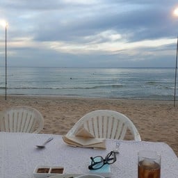 เดอะแฟร์เฮ้าส์บีชรีสอร์ทแอนด์โฮเต็ล