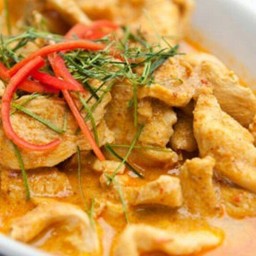 ข้าวพะแนงหมู