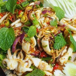 พล่าปลาหมึก