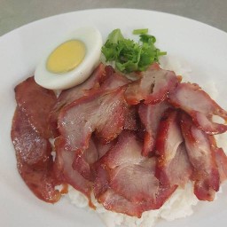 ก๋วยเตี๋ยวเป็ดน้ำแดงสามกษัตริย์