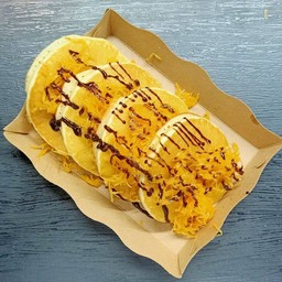 แพนเค้ก ฝอยทอง+ช๊อกโกแลต ชิ้นใหญ่อร่อยเต็มคำ