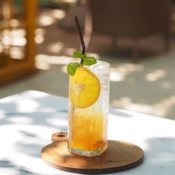 ส้มกานพลูโซดา